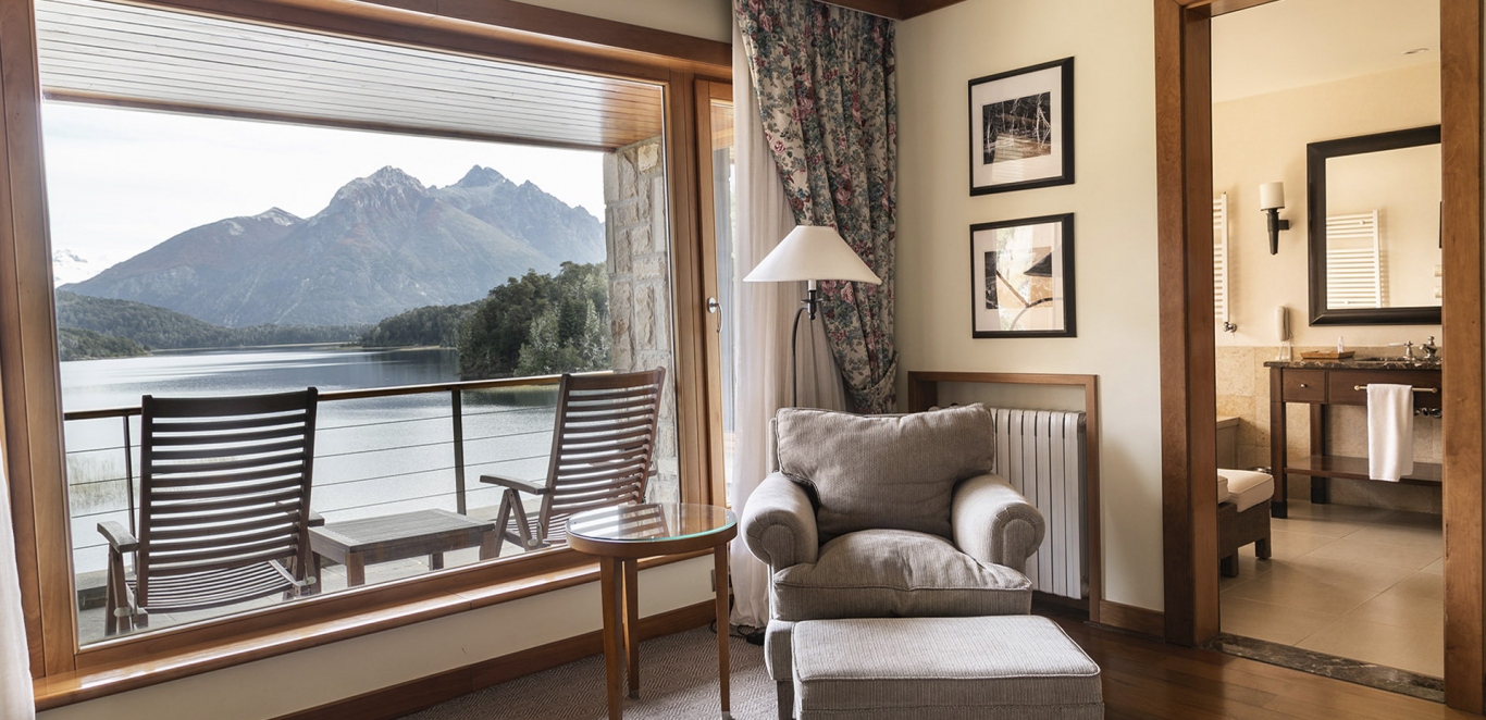 Deluxe Moreno Lake Suite King