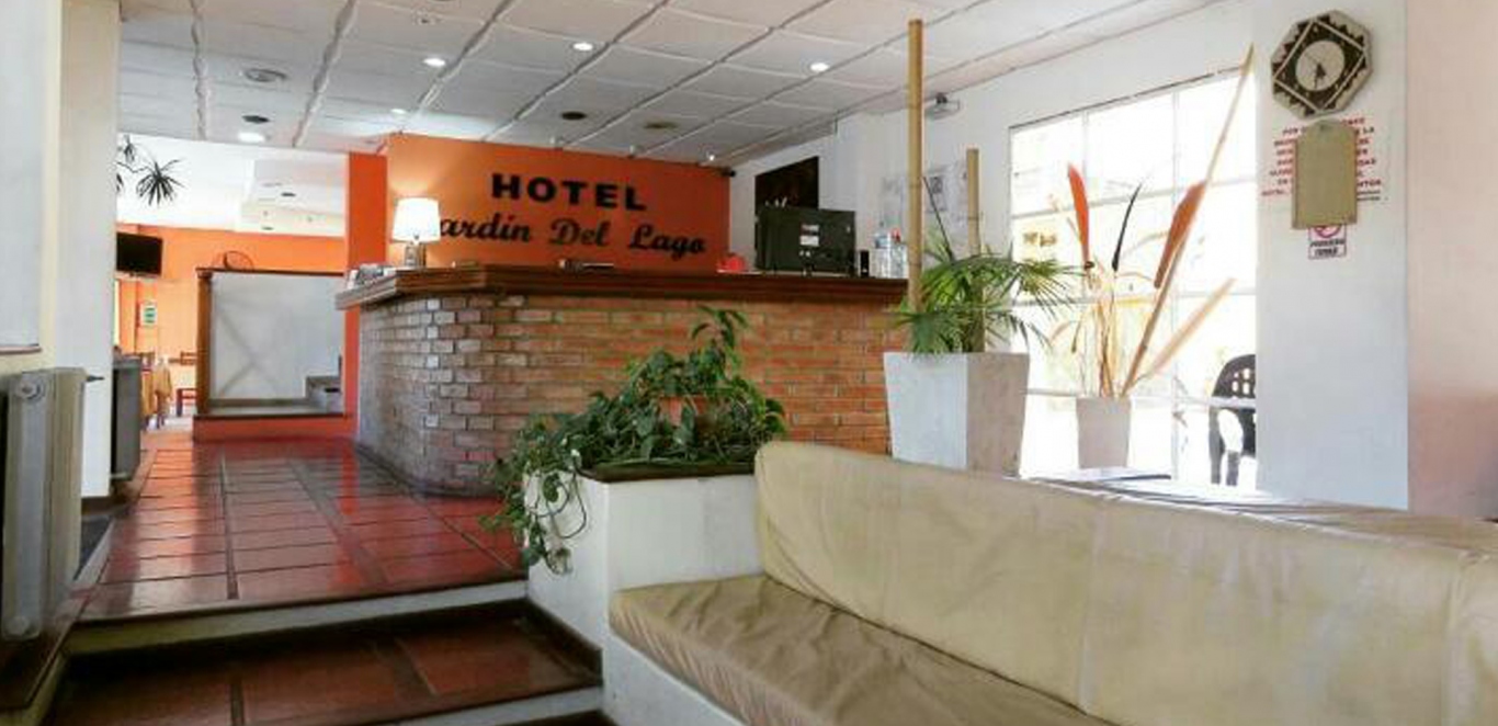 Hotel Jardin del Lago 
