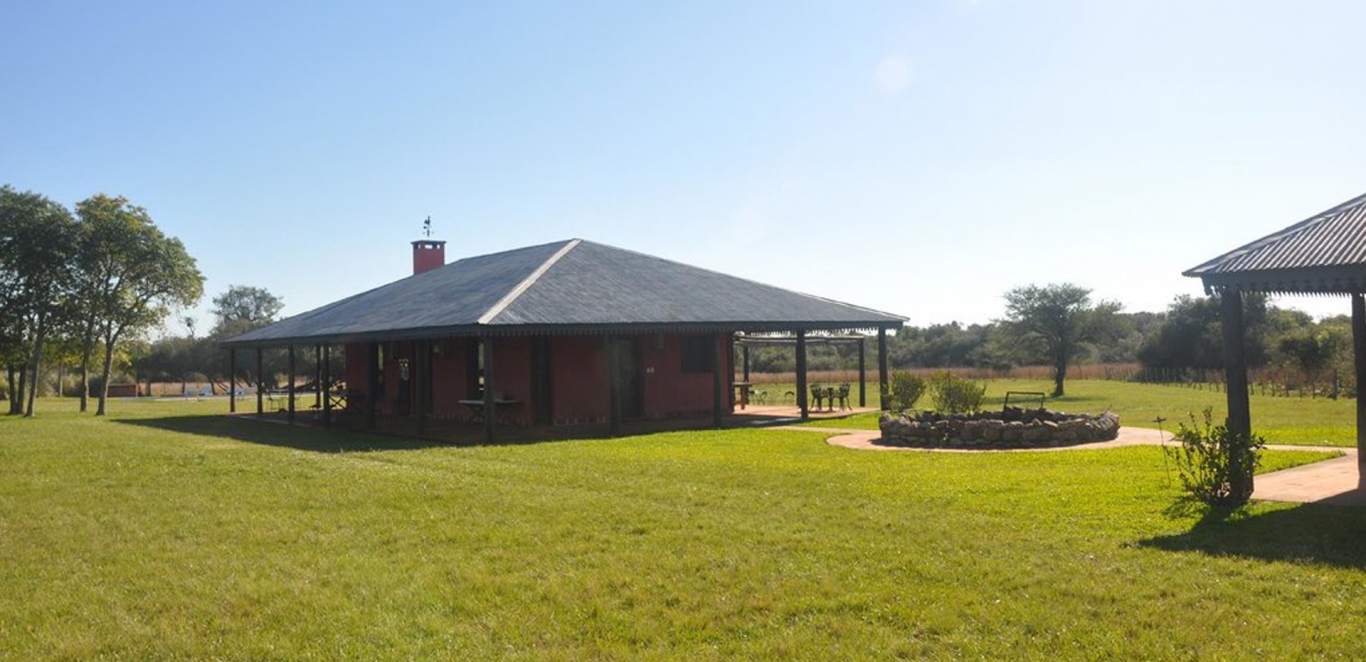 Irupe Lodge
