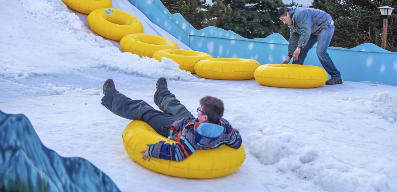 Juegos de nieve en Cerro Catedral